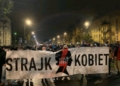 ДЕМОНСТРАЦІЇ У ПОЛЬЩІ: ПРОТЕСТ ПРОТИ ЗАБОРОНИ АБОРТІВ ЧИ СХІДНОЄВРОПЕЙСЬКИЙ BLM?